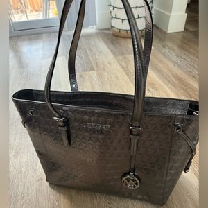 MICHAEL KORS Large Metallic Tote